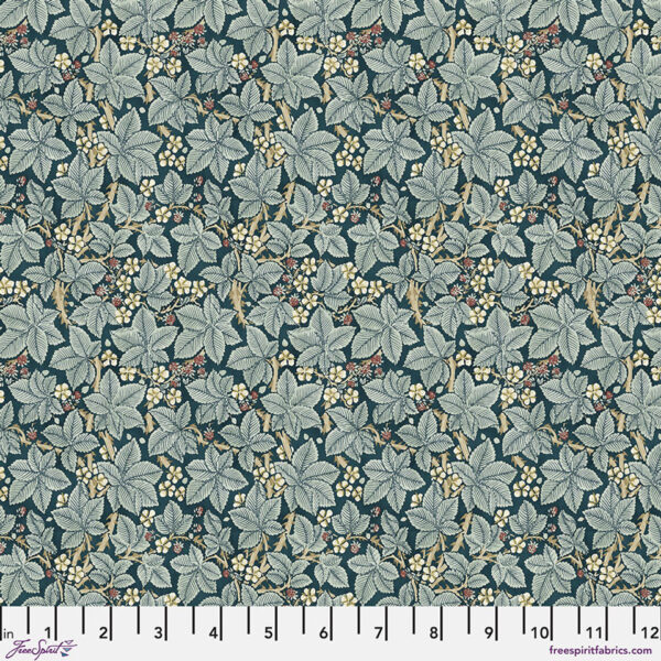 Free Spirit PWWM056.INDIGO Morris & Co - Bramble - Indigo