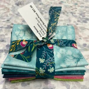 Moda - Soulstice Flow Coordinates by Laura Muir of Create Joy Project 6-Piece Fat Quarter Bundle
